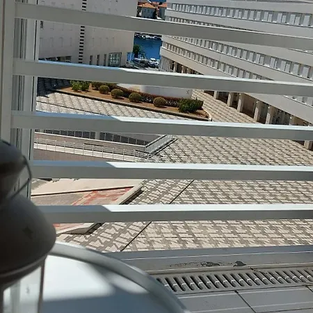 2br Apartment-next To Old Town-private Parking * Zara