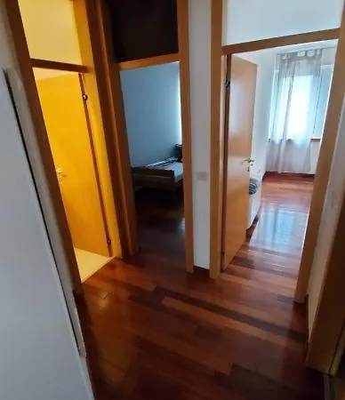 Celestina Apartment *