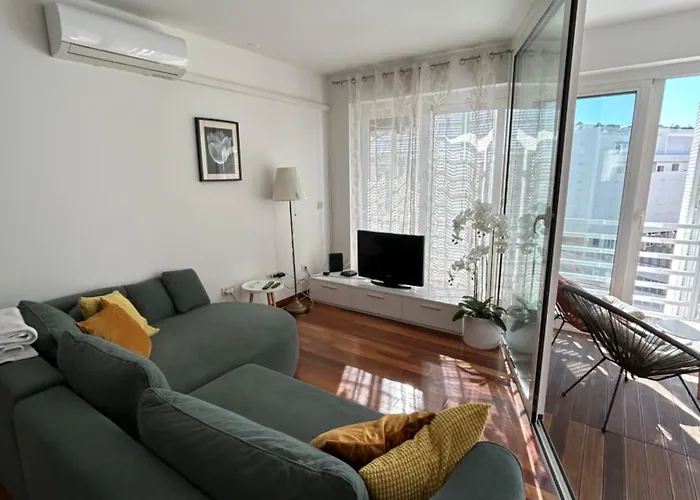 Celestina Apartment